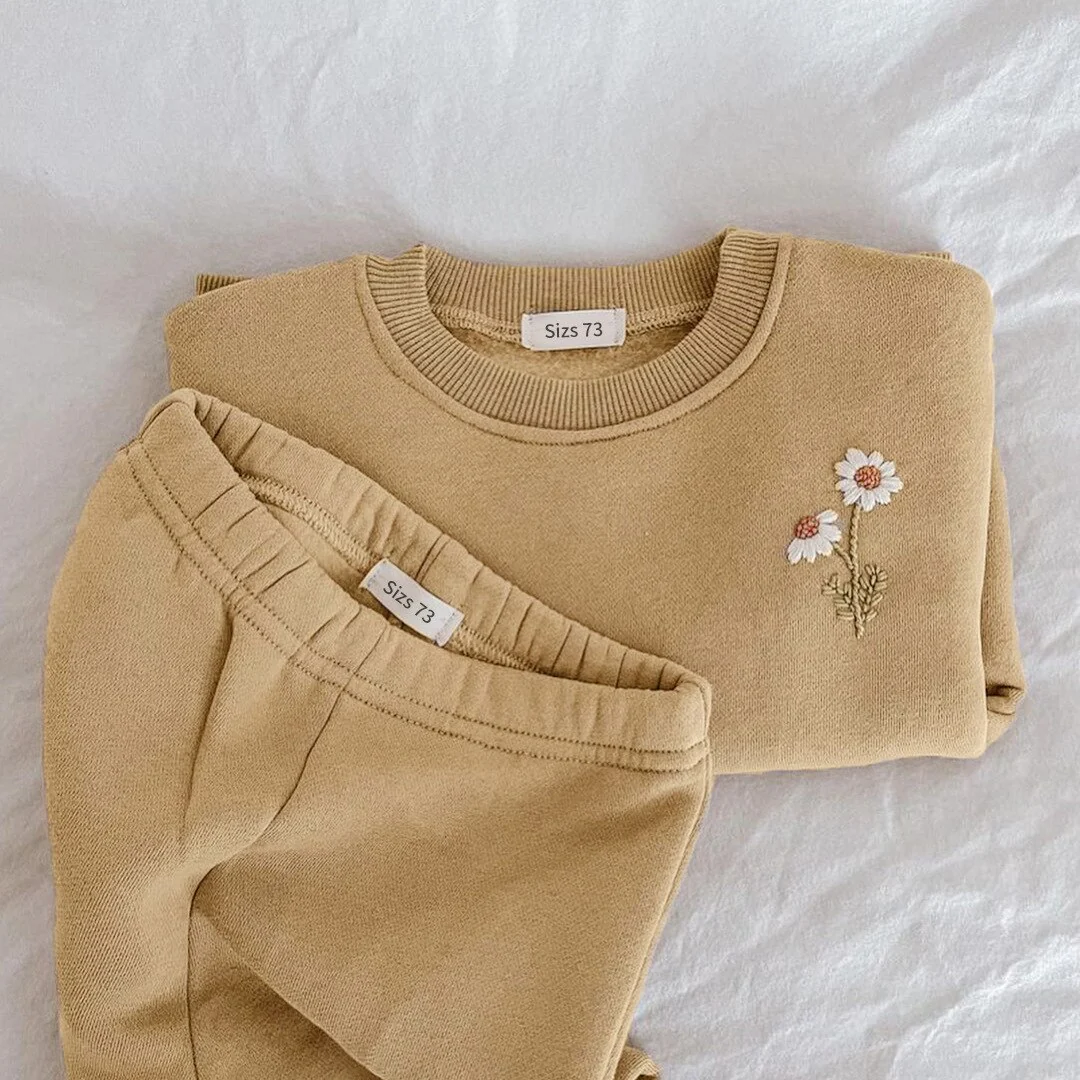 Embroidered Flower Set | Latte - Image 2