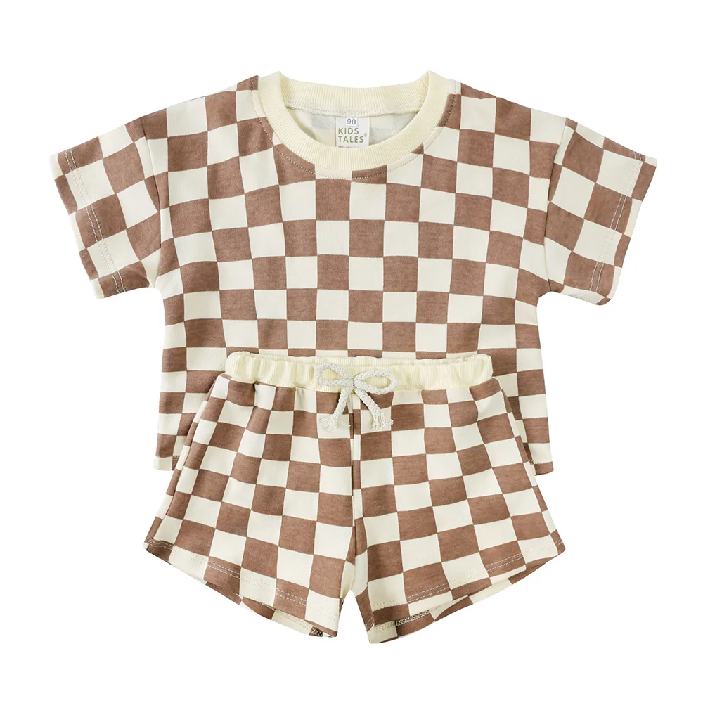 Brown Checkers Short Set