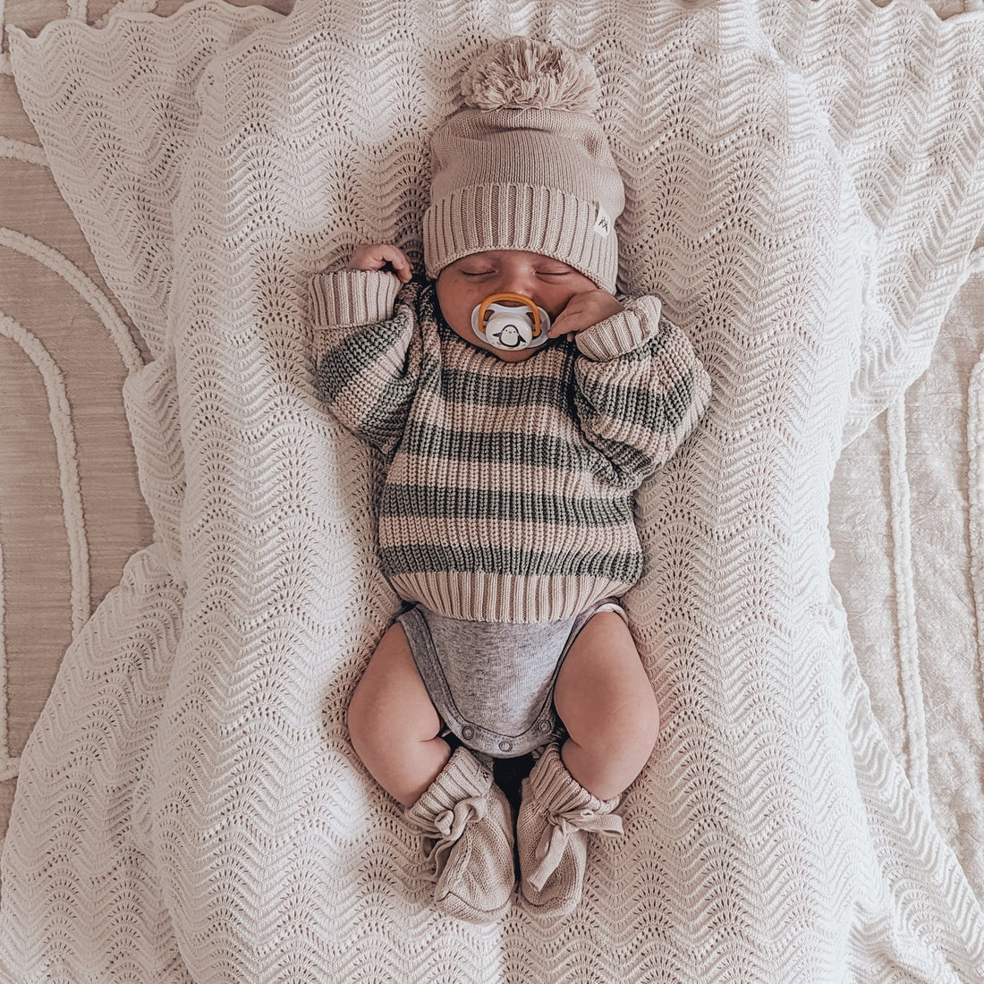 3 Little Crowns - Knitted Booties | Mushroom - Image 3