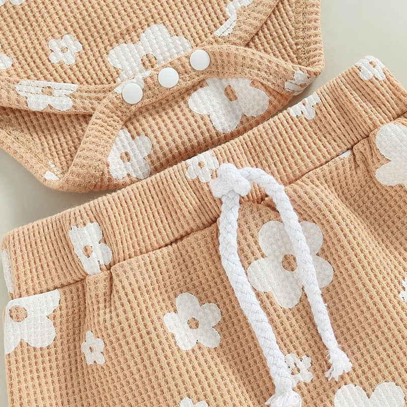Waffle Daisy Frilly Bloomers Set | Sand - Image 3