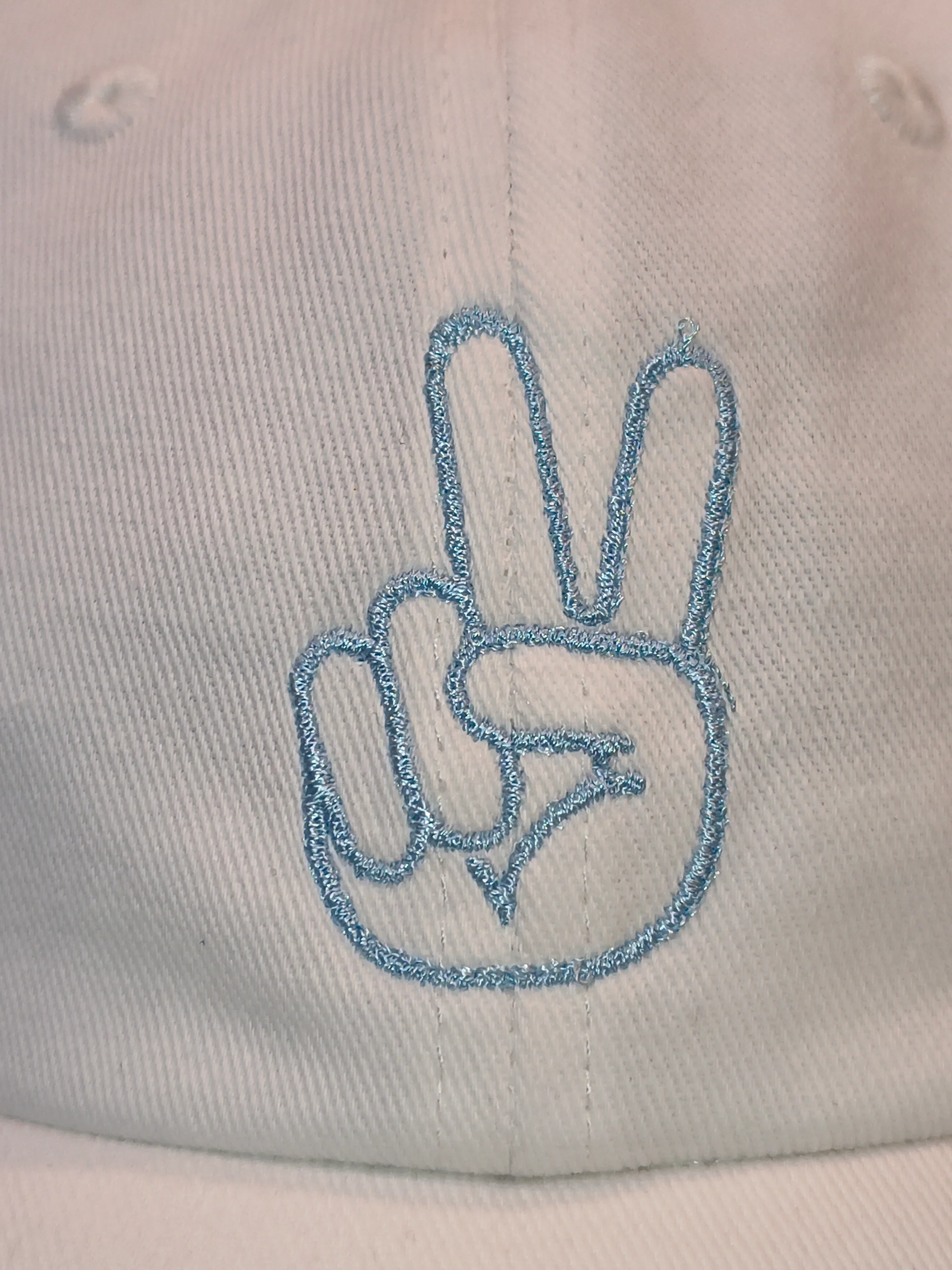 Cubs & Co - Peace White Cap - Image 3
