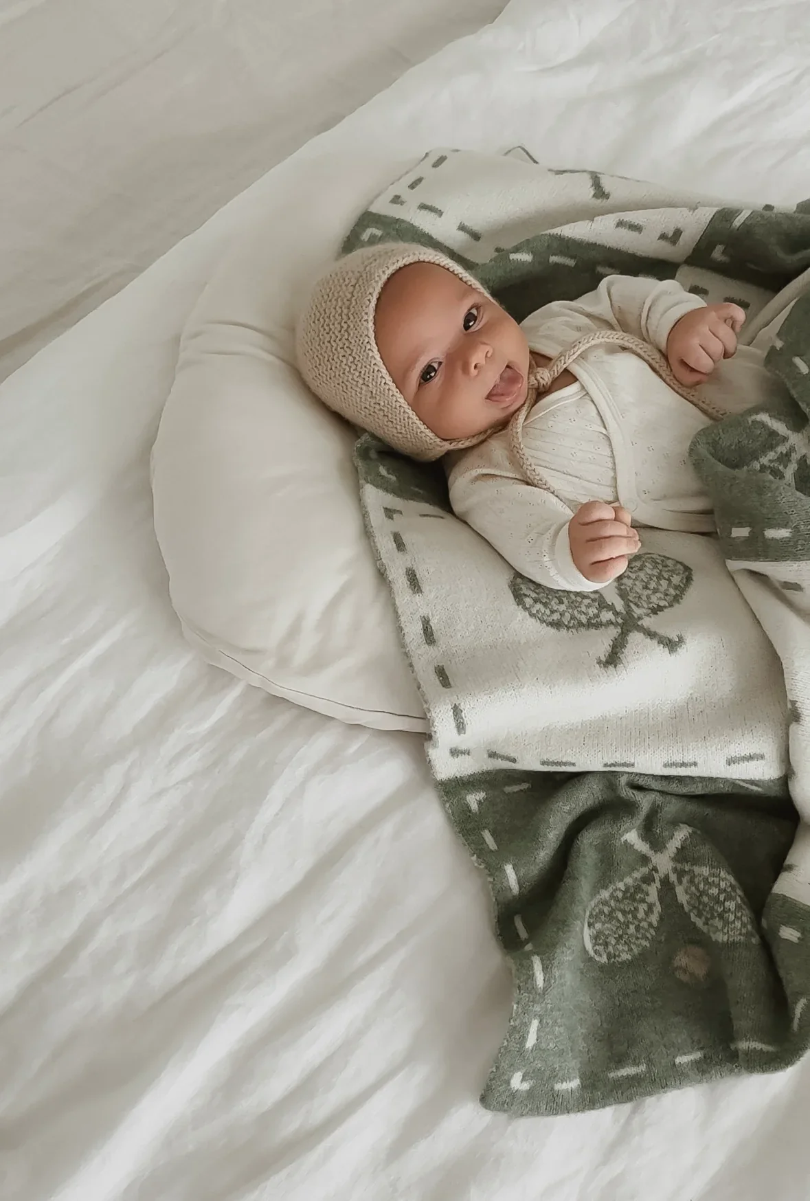 Pop Ya Tot - Knitted Blanket | Old Sport - Image 4