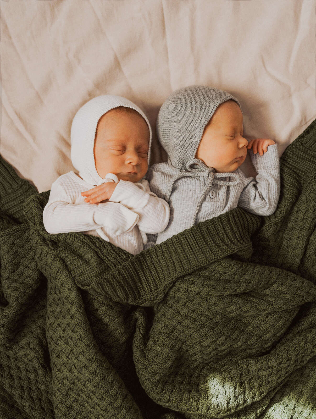 Snuggle Hunny Kids - Diamond Knit Baby Blanket | Olive - Image 3